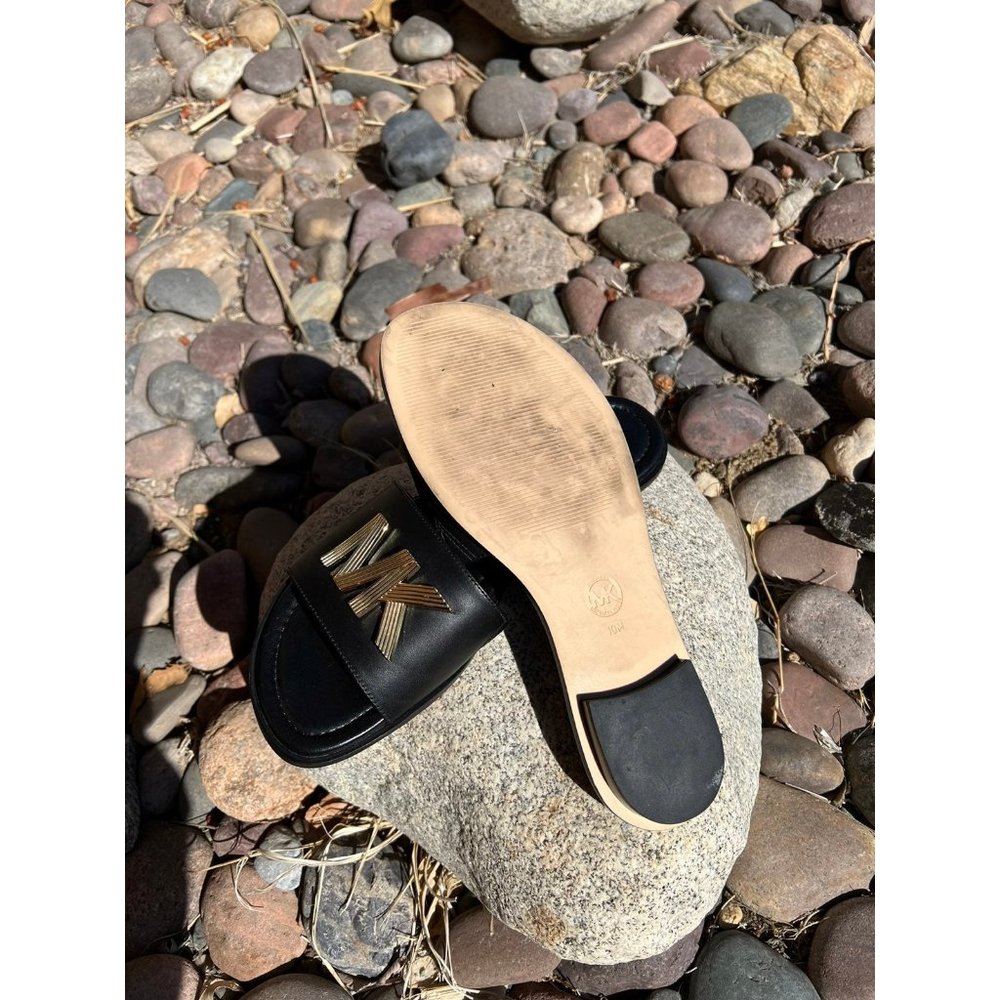Michael Kors black sandals - Picture 2 of 3